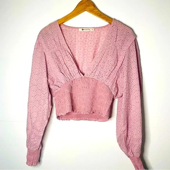 Soft Girl Pastel Pink Eyelet Puff Sleeve Crop Top - Picture 1 of 11